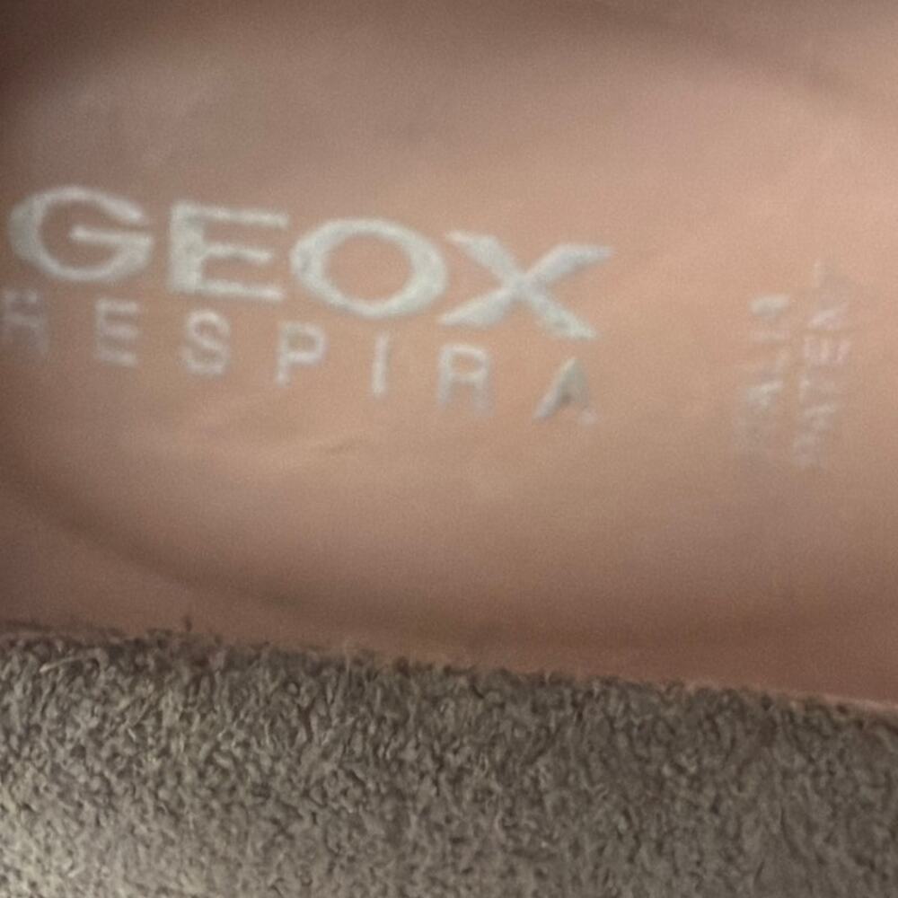Geox D Ghoula Platform Loafers Beige Suede Studded Buckle Size 39 Office Casual - Picture 6 of 7